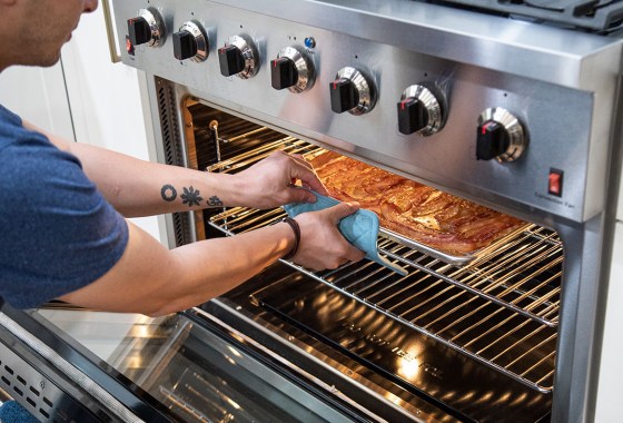 Everything you need to know about replacing your gas oven