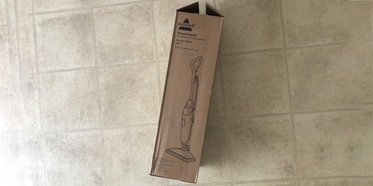 the Bissell PowerFresh 1940A Steam Mop product box