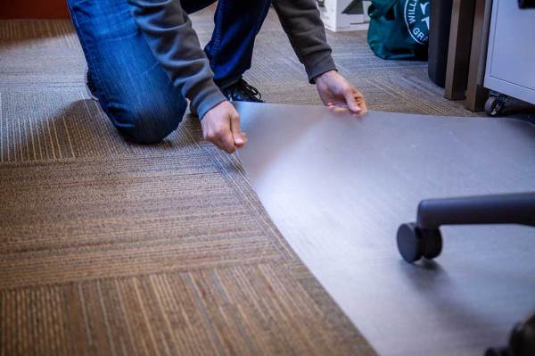 5 Best Chair Mats For Hardwood Floors Dec 2021 Bestreviews 5 Best Chair Mats For Hardwood Floors Dec 2021 Bestreviews