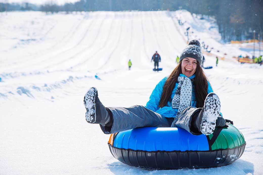 5 Best Inflatable Snow Tubes Nov. 2020 BestReviews