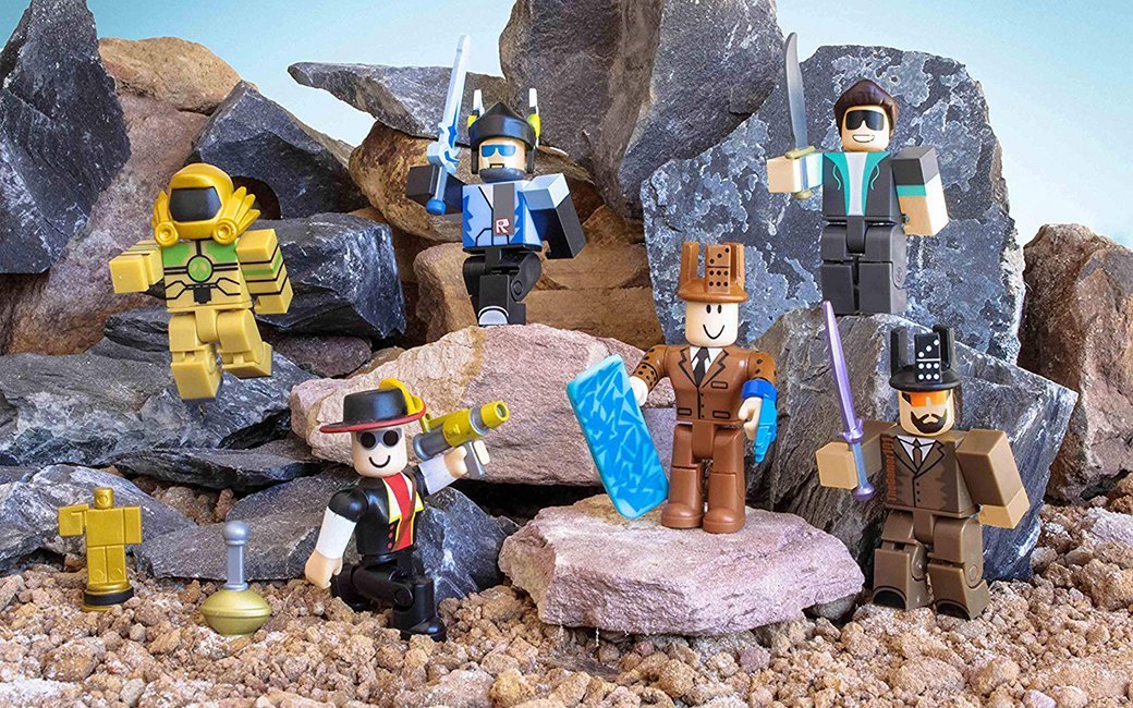 Roblox Mix & Match Super Doomspire Figure 4-Pack Set 