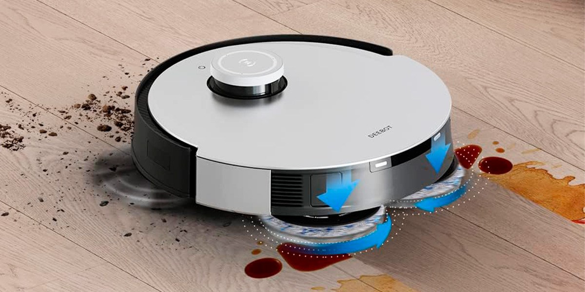 Deebot X1 Omni cleaning spils on vinyl plank flooring