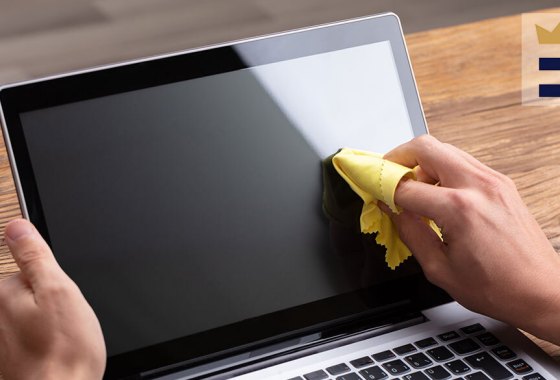 How to clean MacBook screens