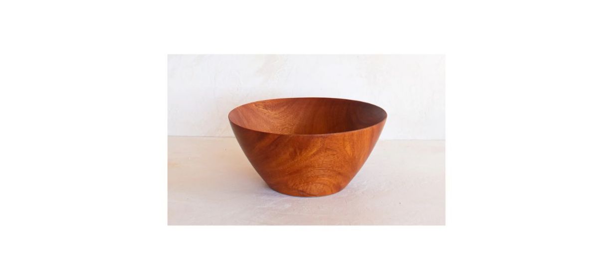 Minna Itza Wood Medium Hand-Turned Bowl Mahogany