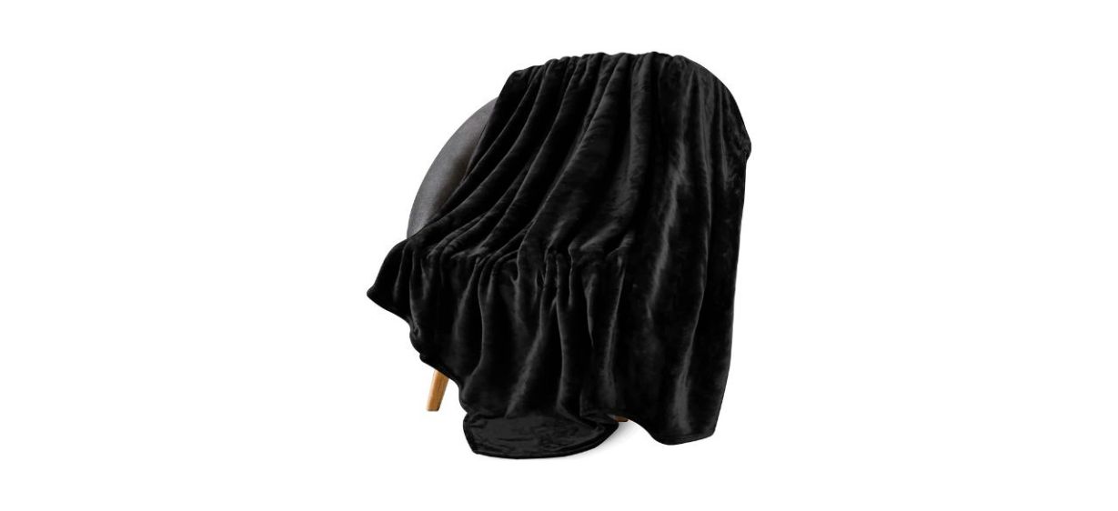 Best Utopia Bedding Fleece Throw Blanket