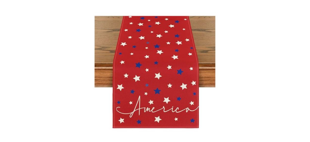 Artoid Mode Red Stars America Patriotic Table Runner