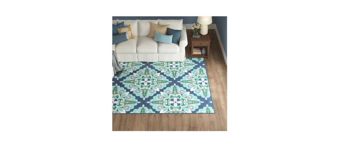 Deltana Floral Indoor/Outdoor Area Rug