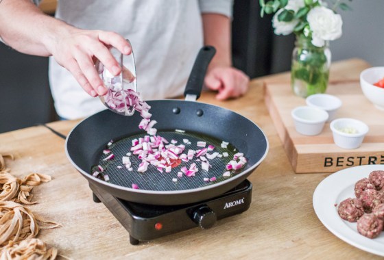 Tramontina cookware set vs. Anolon
