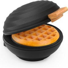 Crownful Mini Waffle Maker