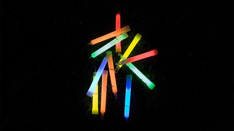 best emergency glow sticks